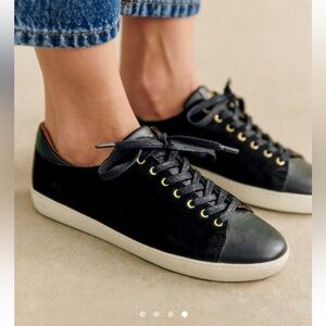 Sezane Black Leather Jack Sneakers size 40 (US 9)
